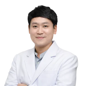นพ. กริช อัสสันตชัย (ศัลยศาสตร์ระบบทางเดินปัสสาวะและต่อมลูกหมาก) | Dr.Krit Assantachai (Urological Surgery and Prostate Surgery)