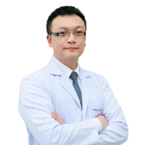 นพ.กอบโชค วรธนารัตน์